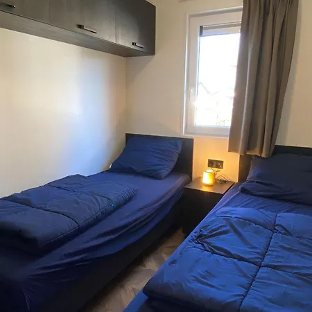 木屋 Modern With Dishwasher, Near The Efteling