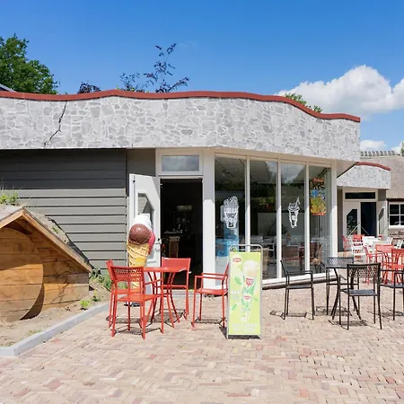 木屋 Modern With Dishwasher, Near The Efteling 卡茨休维尔